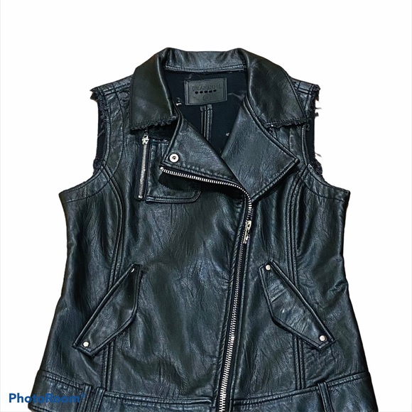 NEW!!!!**BLANK NYC**Faux Leather Vest**Small $148 - Picture 2 of 4